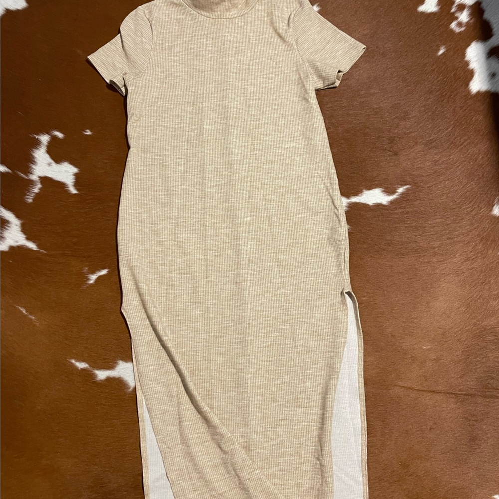 Tan maternity dress high neck double side slits. Size 10